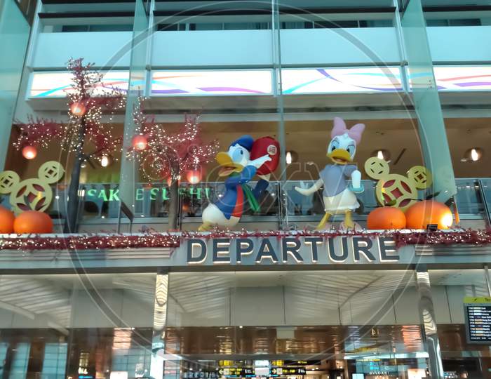 22/2/2015 Singapore ,Changi Airport Departure Hall Of Terminal 2 In Changi Airport.