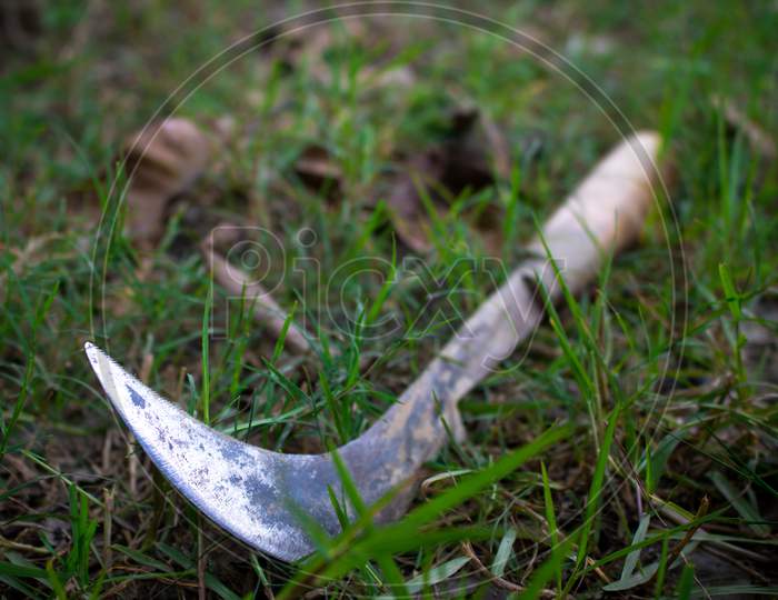 Farmers Sickle Retro Grass Cutting Hand Tool Tribal Farming Tool