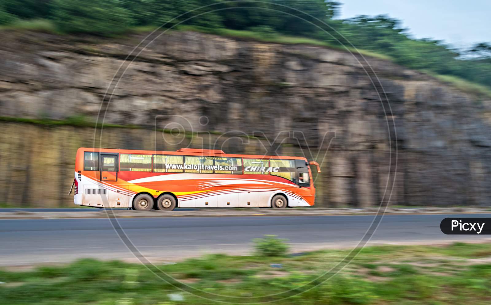 Pune, Maharashtra, India - September 26, 2017 : Chirag Travels Ac Bus , Speeding Towards Mumbai On Highway.