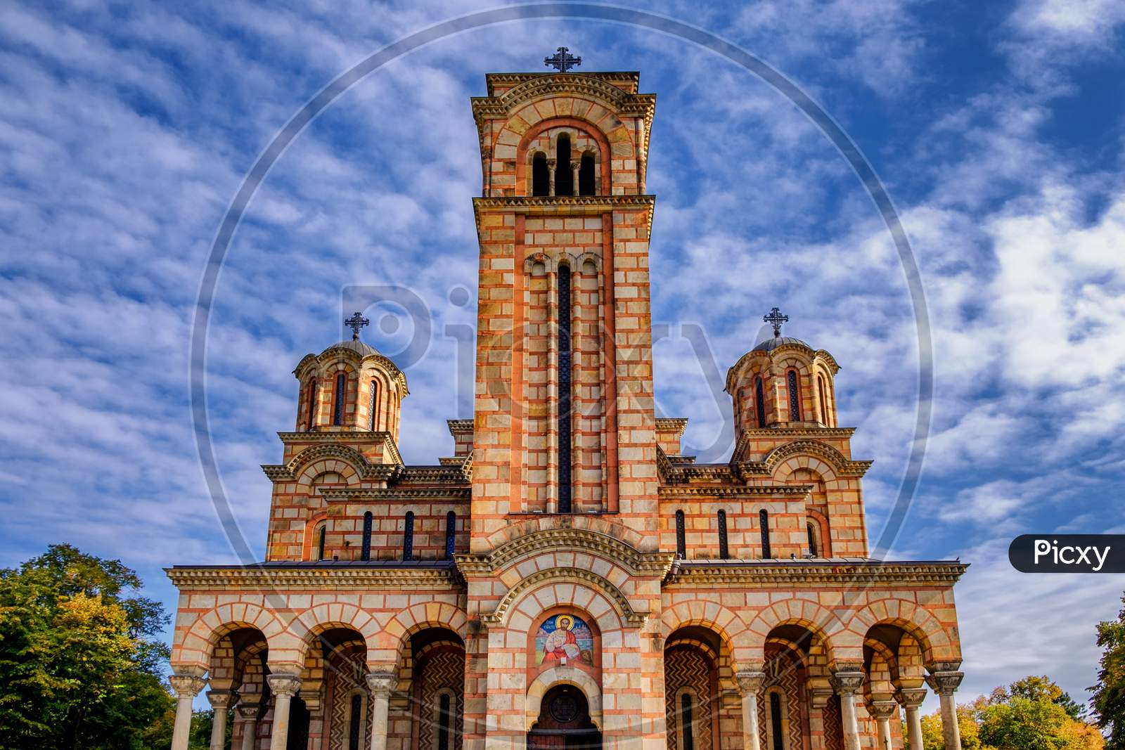 St. Mark'S Church Serbian Orthodox Church In Tasmajdan Park In Belgrade, Serbia