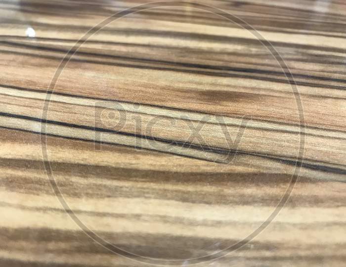 A Finished Polished Wooden Grains Over A Laminated Or Veneered Finishes For An Table Top Counter For An Luxurious Look Carpentry Works Of An Shopping Mall