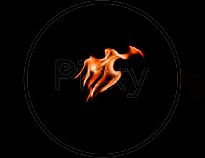 A picture of a flame of fire.