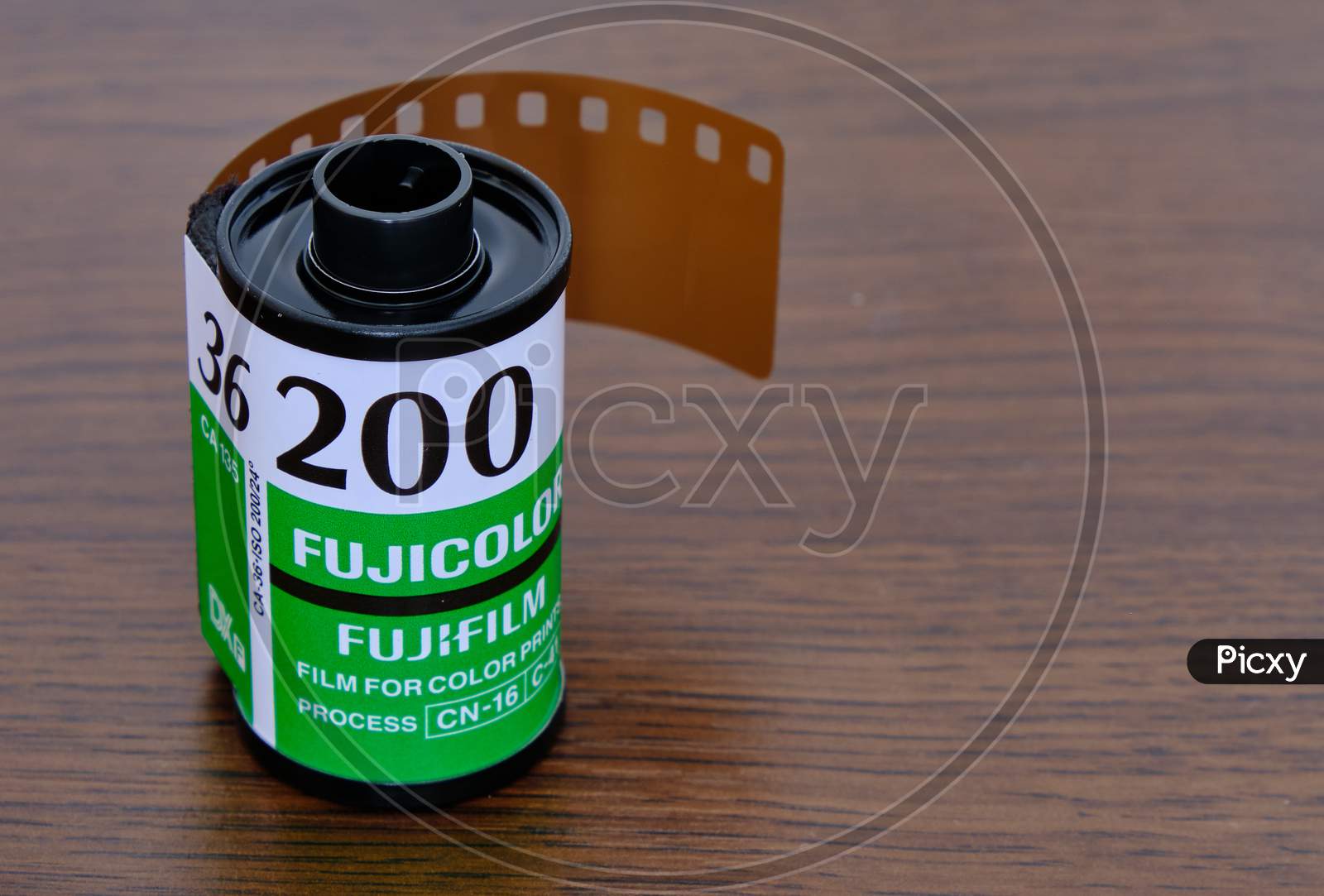 Roll Of Fujifilm Fujicolor C200 Color Negative Film On A Table