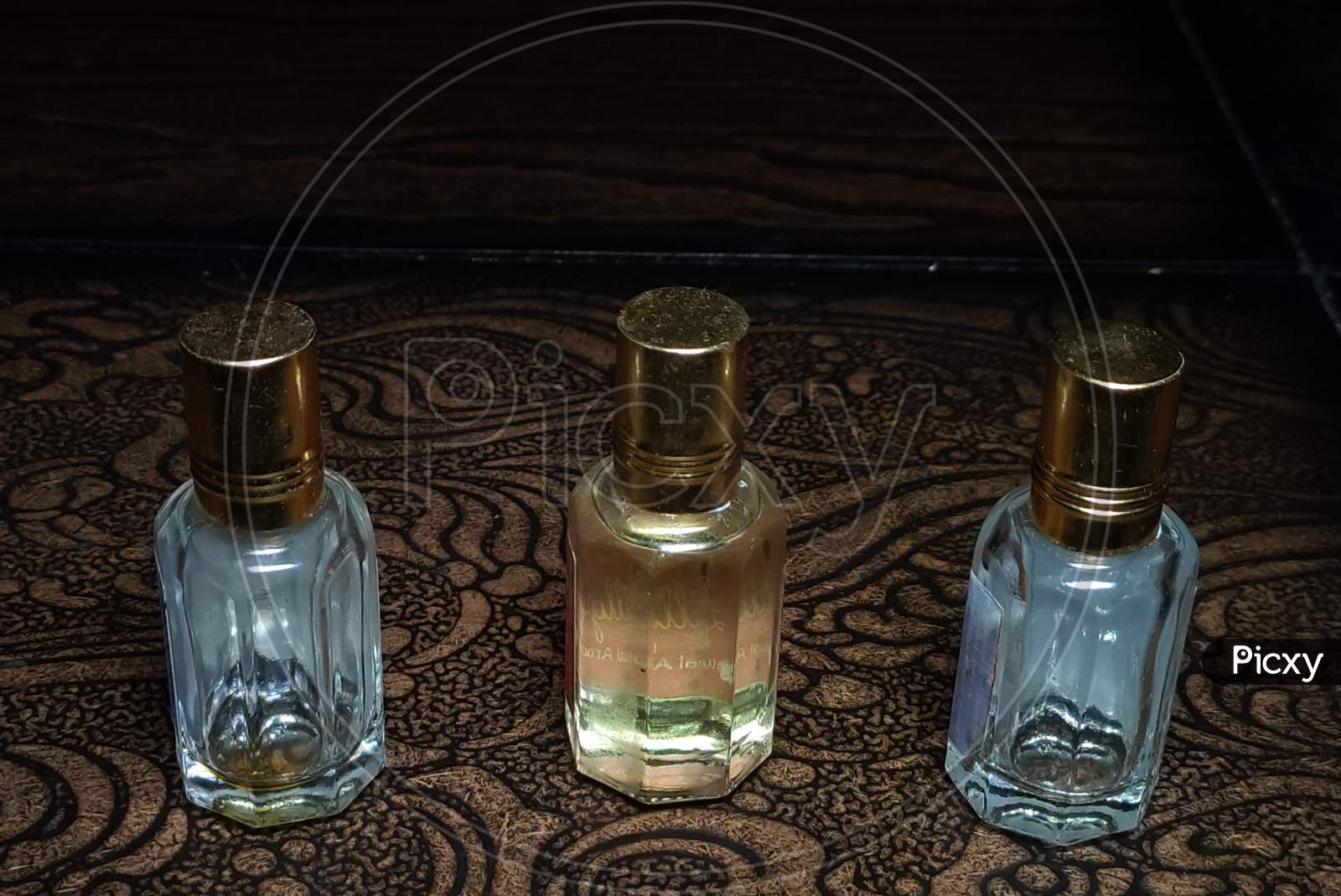 Perfume bottle set of 3 bottles