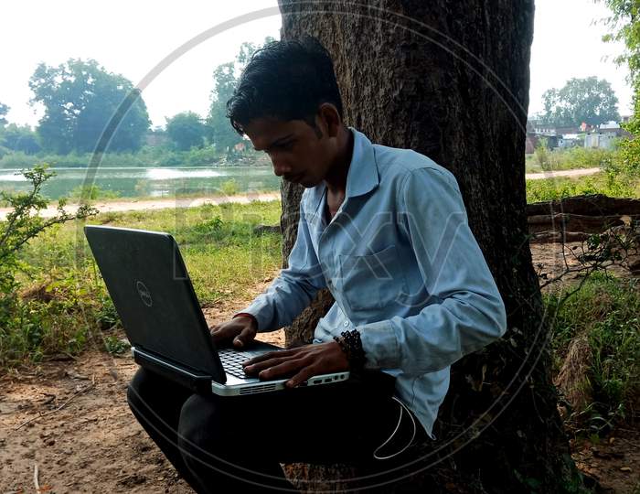 Indian Village Poor People Computer Awareness.