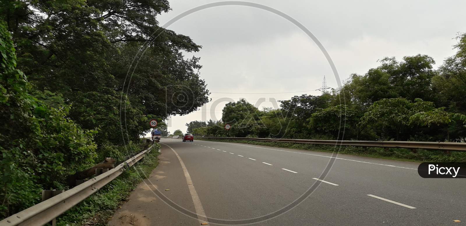 Indian street, sky, trees, Cloudy, city road, highway, road marking, bicycle line, car, Cuttack, India