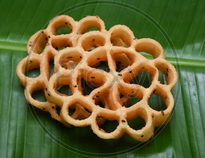 Kerala fried snack Achappam, rosette cookies