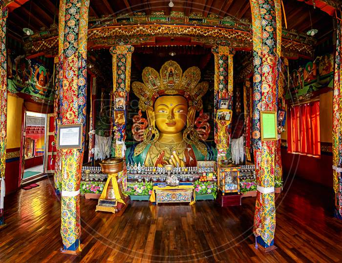 One of the main points of interest is the Maitreya Temple installed to commemorate the visit of the 14th Dalai Lama to this monastery. It contains a 15 metres (49 ft) high statue of the golden Maitreya Buddha, the largest such statue in Ladakh, covering two stories inside the monastery.
