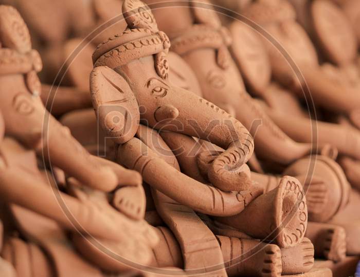 Eco friendly Ganesha Chaturthi Special Ganesha Idol,hand made Ganesha art
