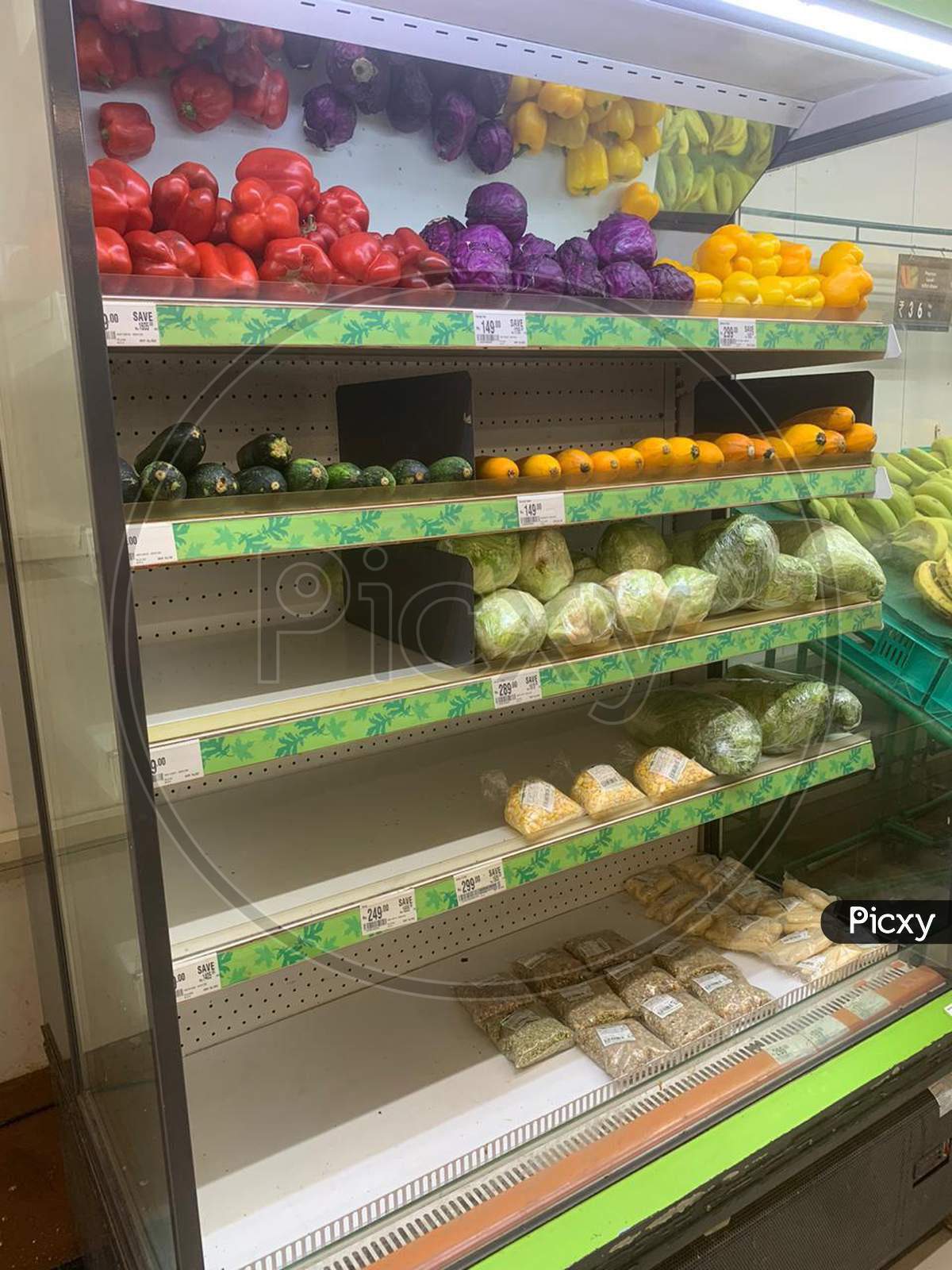 Vegetables on a supermarket shelf