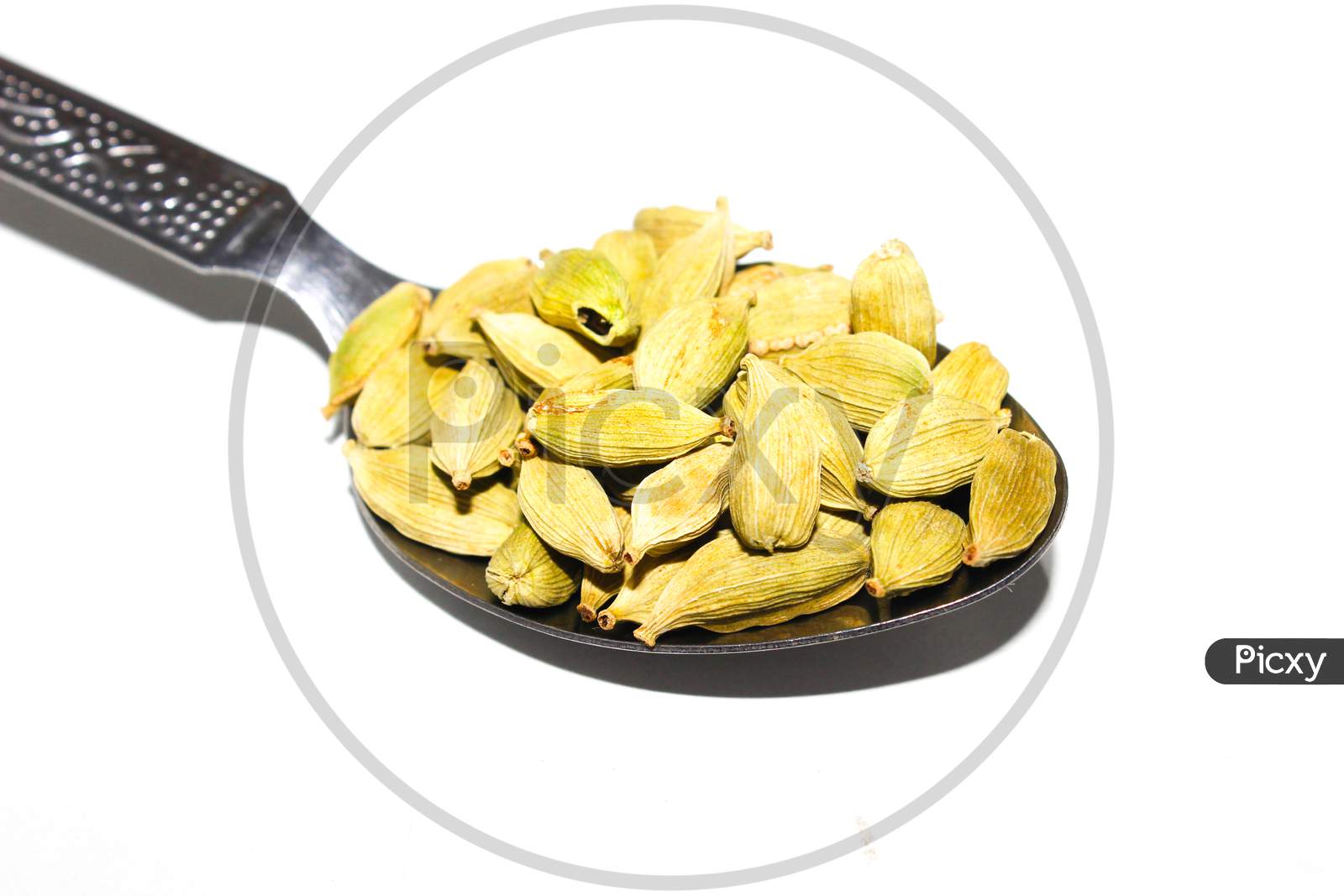 A picture of cardamom