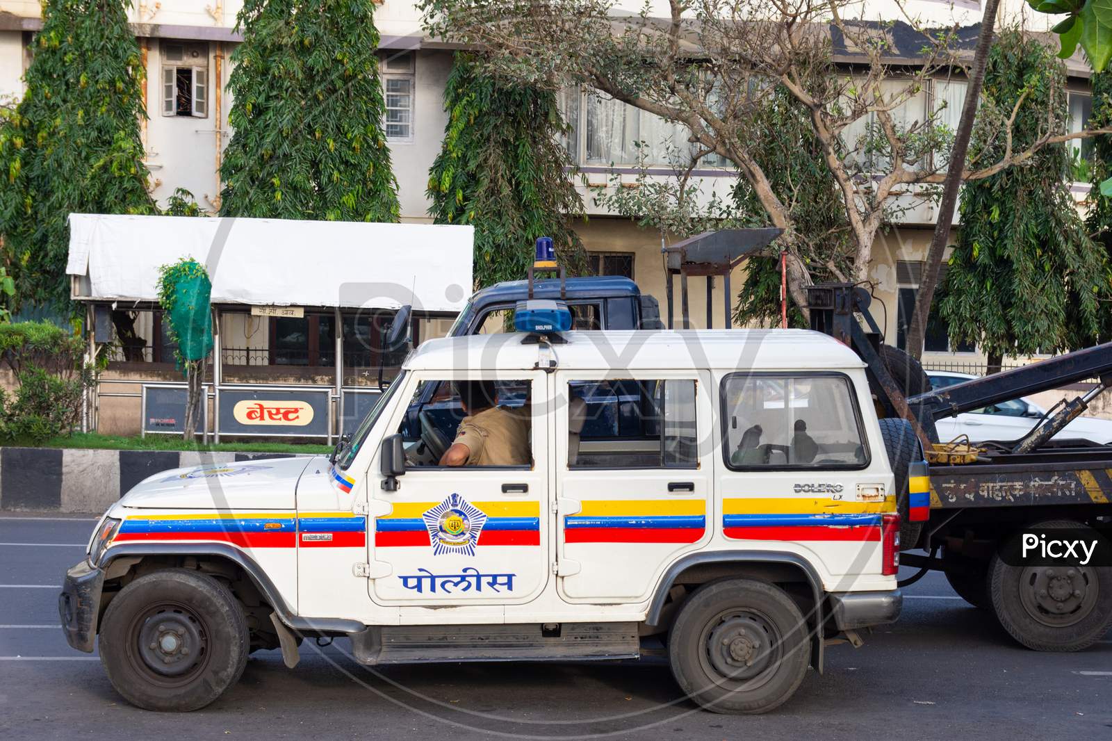 Police van of Mumbai police on road near Nariman point.