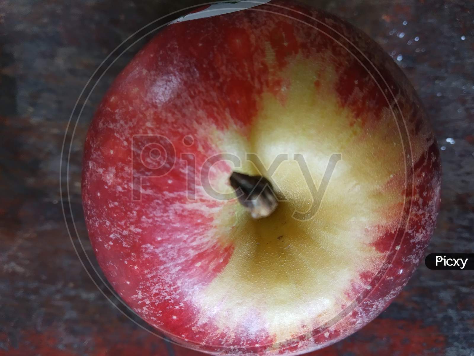 Single apple close look image