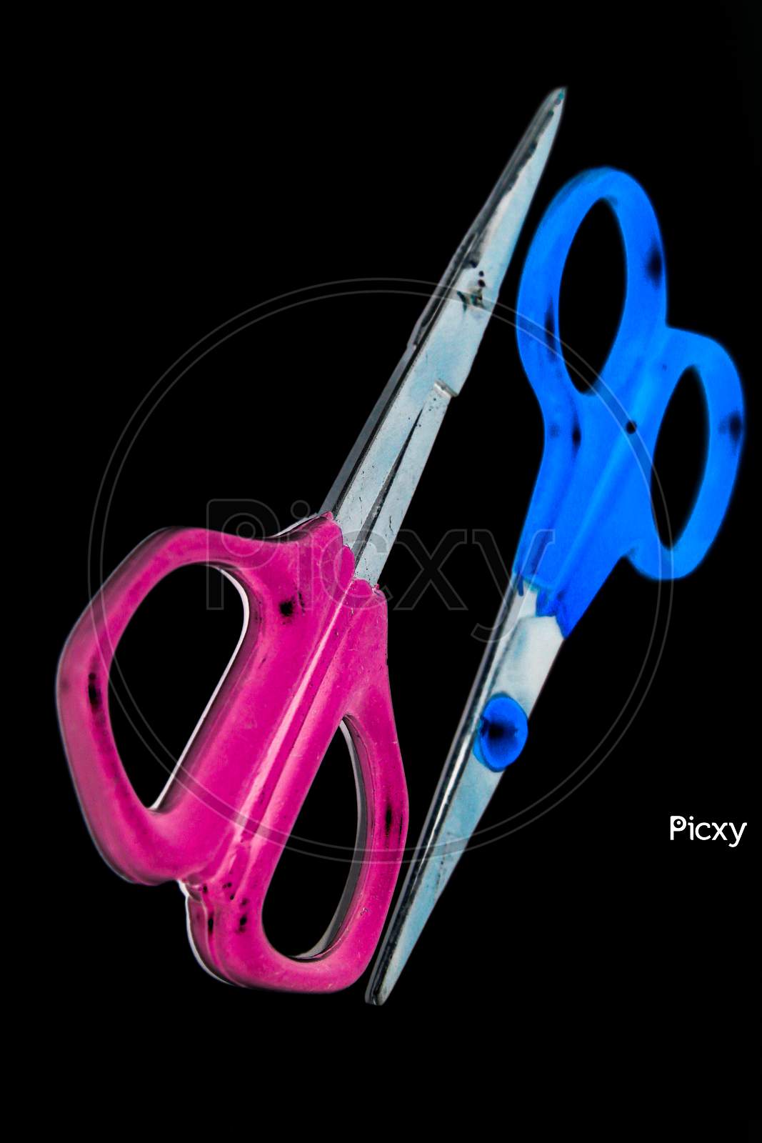 A picture of scissors