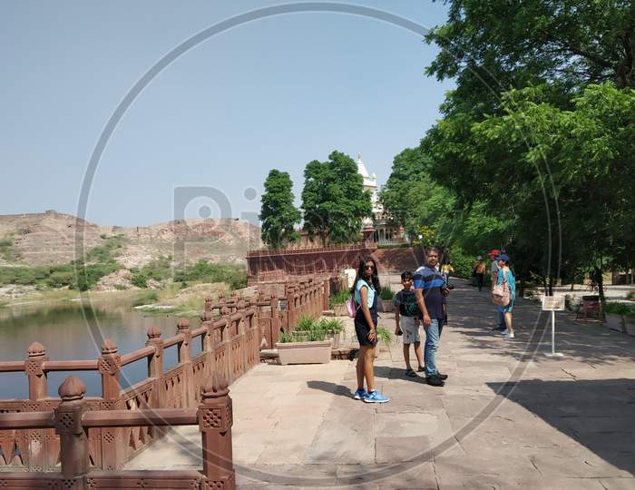 tourist posing at Jaswant Thada, Jodhpur, Rajasthan