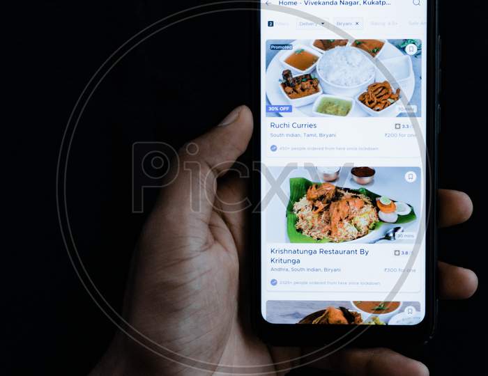 Zomato online food delivery mobile app