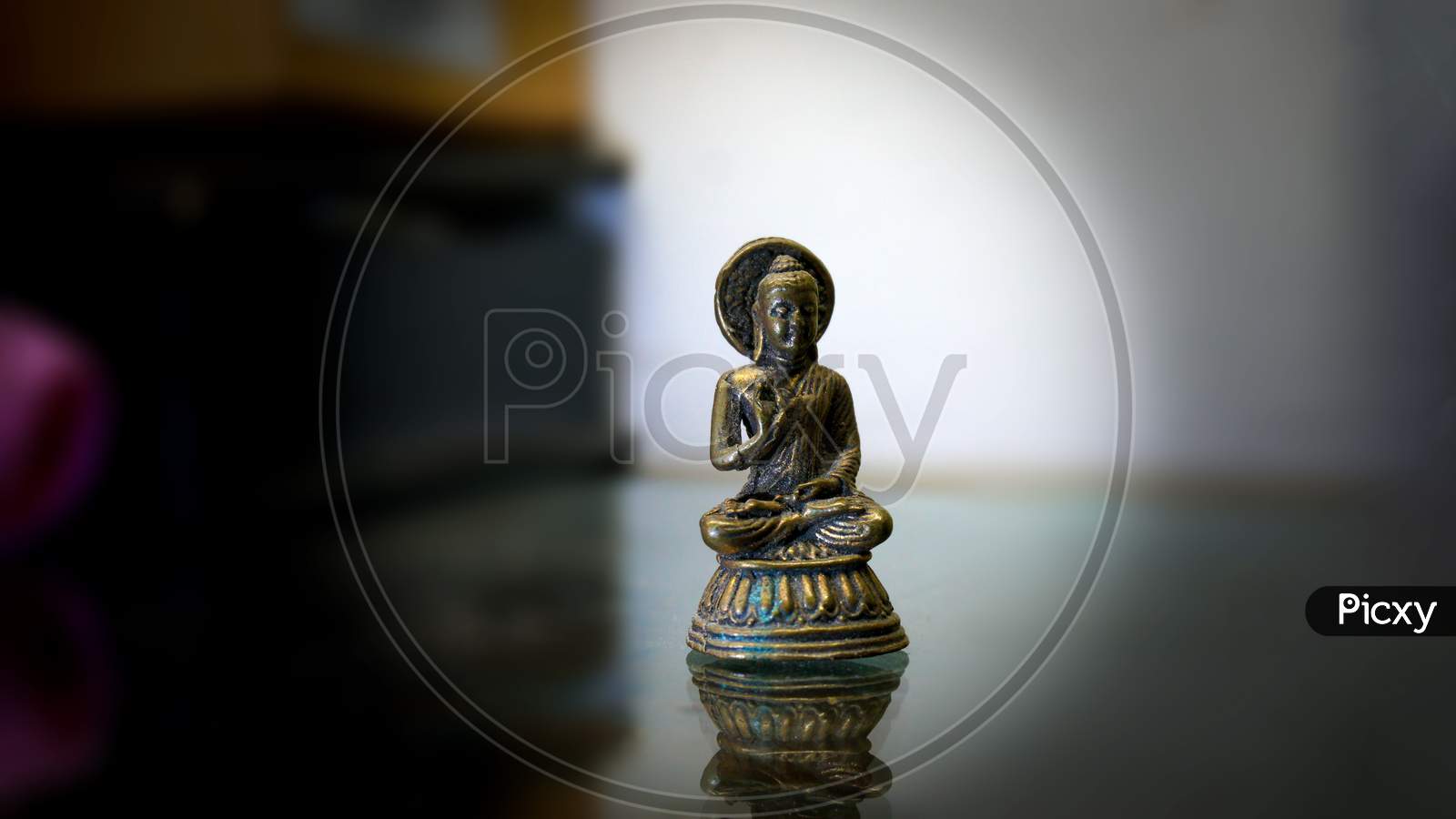 Bronze Antique Tibetan Buddha Sculpture Ornament stone Carving Jade Statue Sculpture Religion sculpture Bodhisattva.