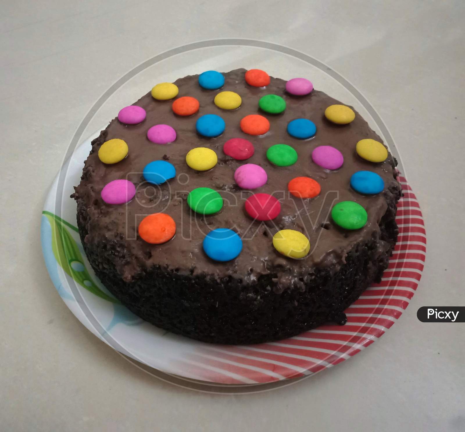 First Birthday Cake with Ladder | Trending Birthday Cakes Online – Kukkr