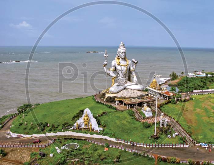 Second Tallest In The World-123 Feet High Lord Shiva Statue At Murdeshwar,India.