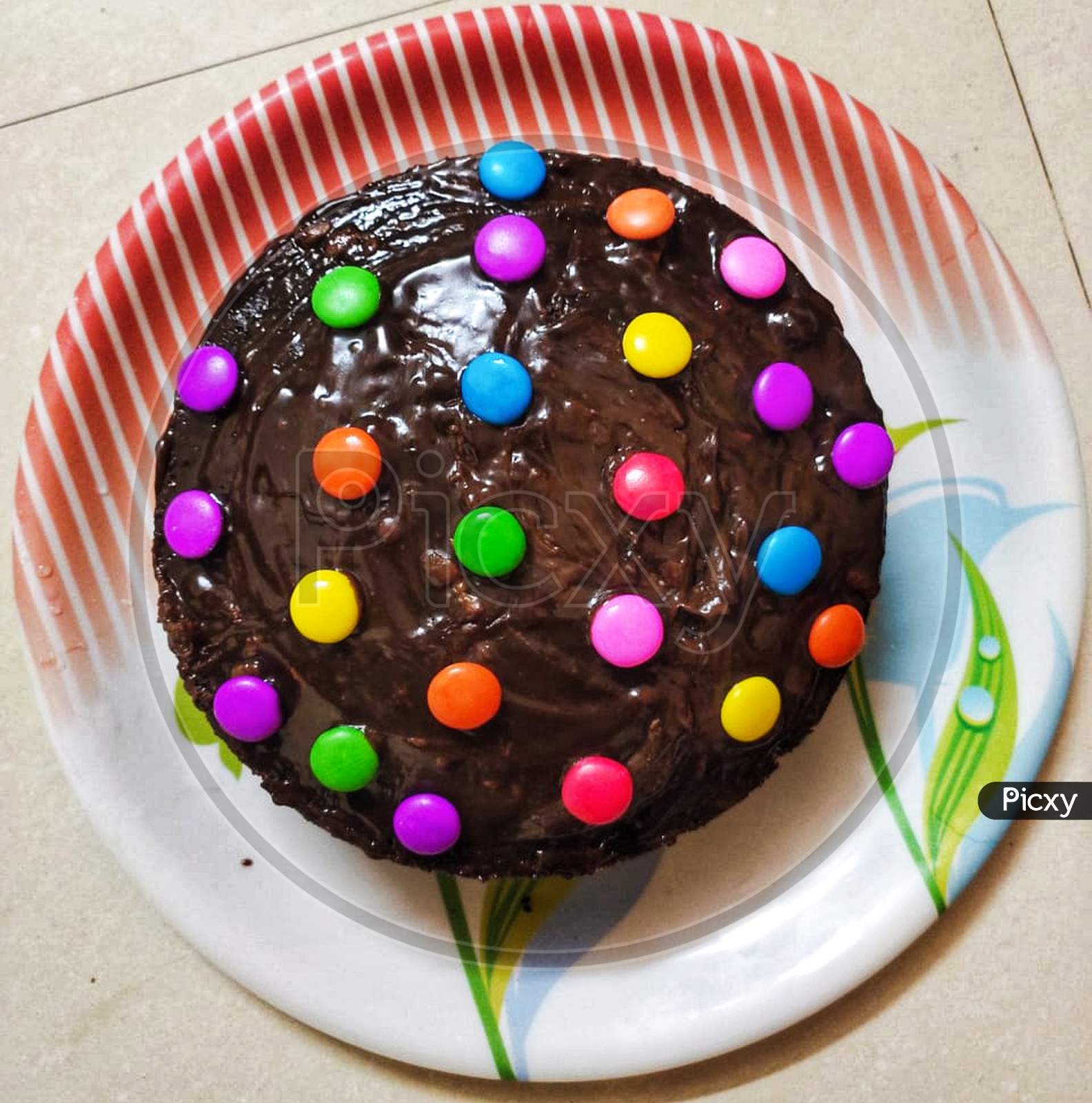 Adult Theme Birthday Cake Online Order | YummyCake
