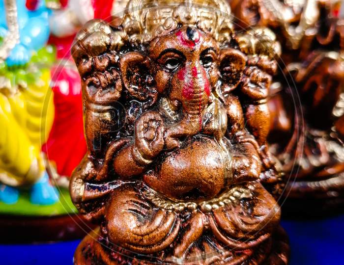 Beautiful Ganesh idol keeping for sale
