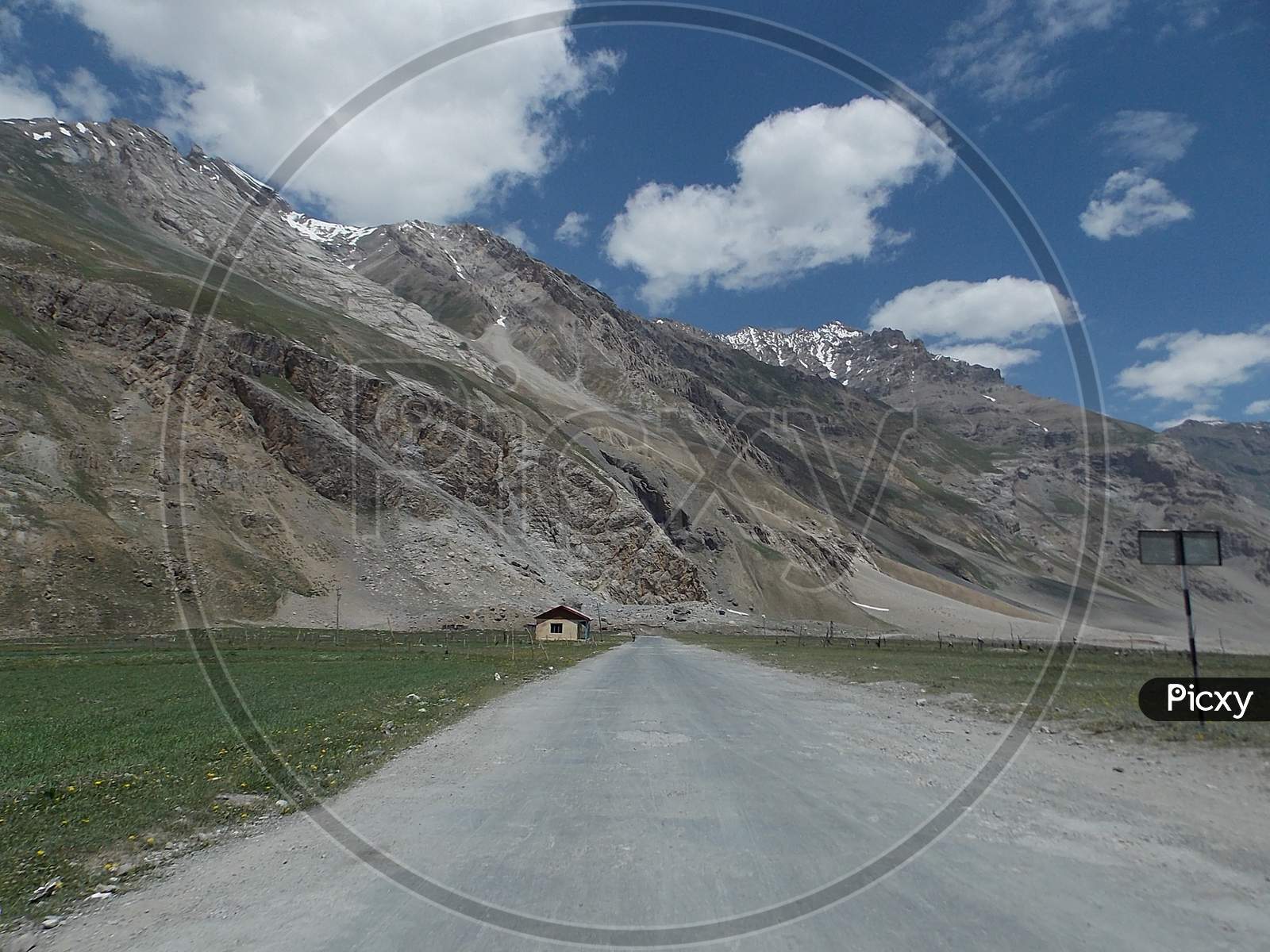 A View of Kargil Leh Highway