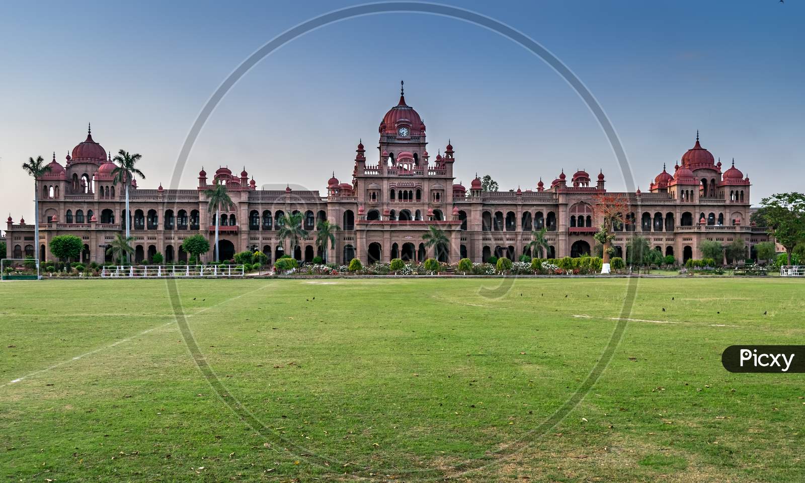 Khalsa College-Educational Institution In The Northern Indian City Of Amritsar.
