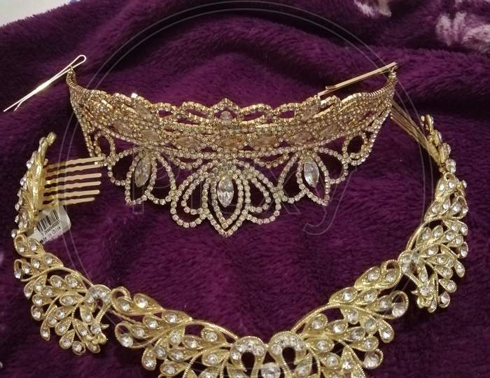 Beautiful hair ban for girl, jewellery, necklace,