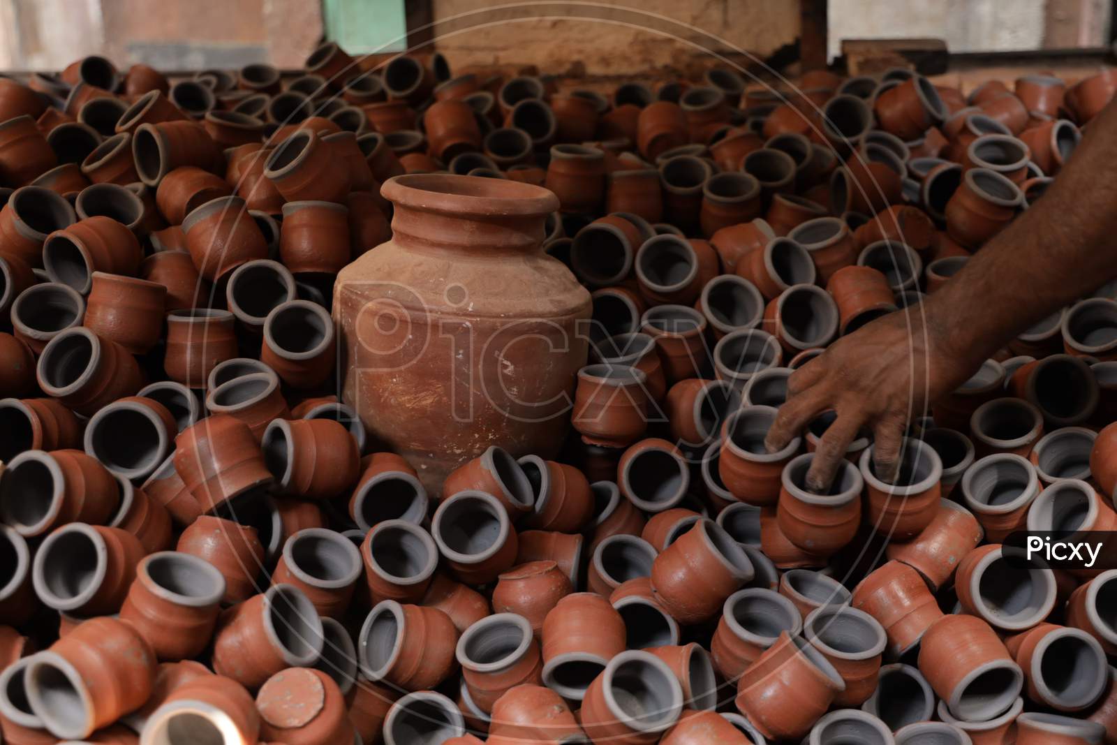 Handmade Mud Pots and Cups