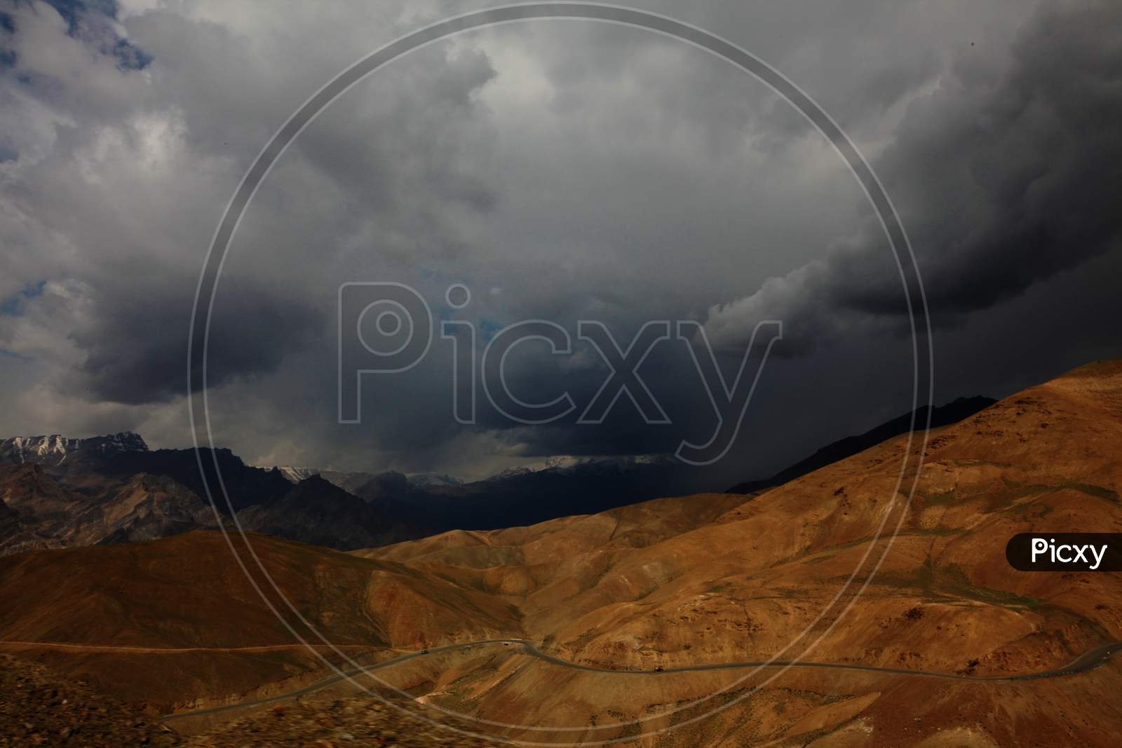 Mountains of Leh with Huge Clouds