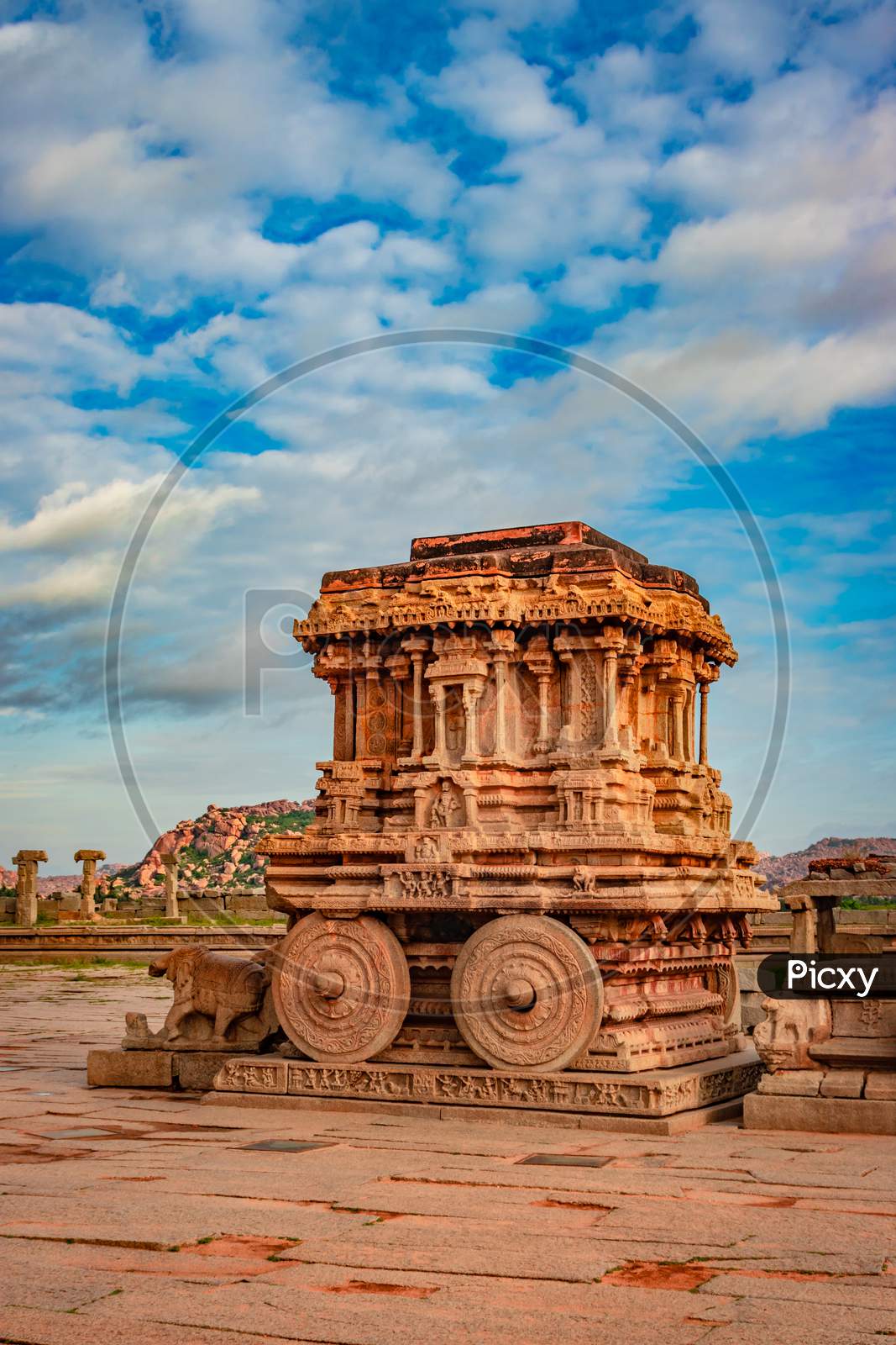 Hampi Stone Chariot The Antique Stone Art Piece With Amazing Blue Sky