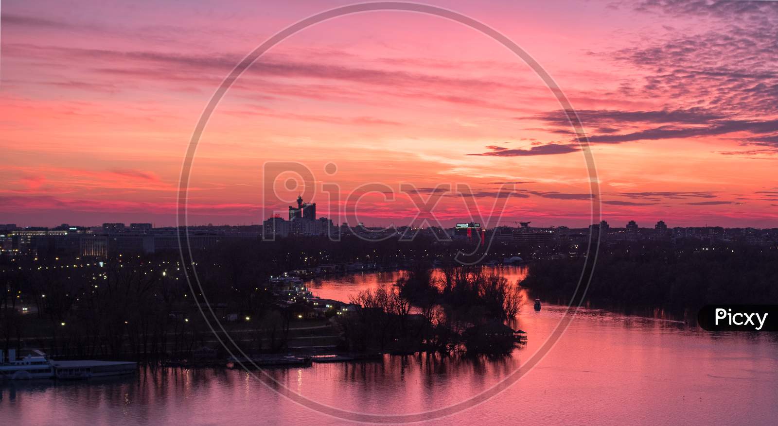Belgrade / Serbia - March 16, 2019: Belgrade Cityscape And Confluence Of Rivers Danube And Sava At Sunset, View From Belgrade Fortress Kalemegdan
