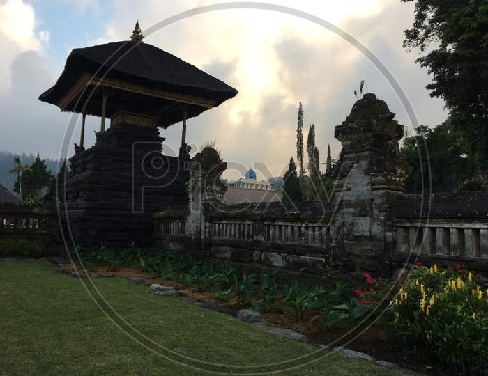 ulun danu beratan temple, Bali