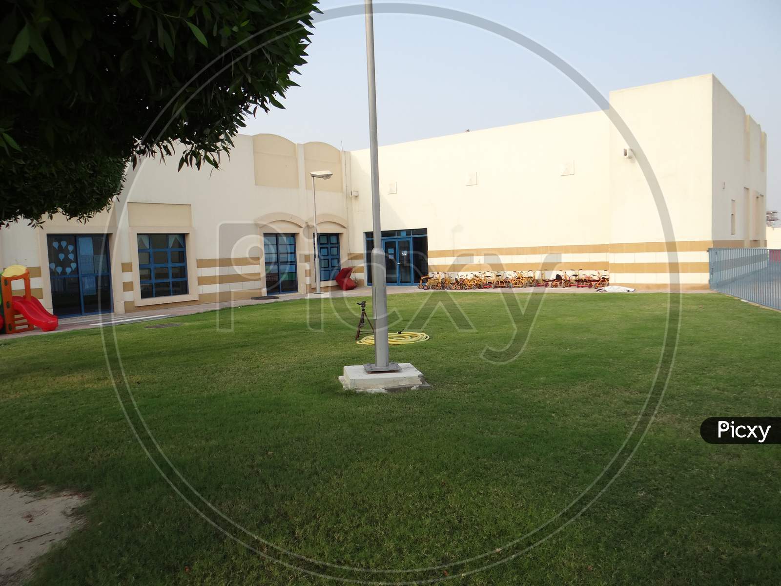 Image of Qatar schools-TS289616-Picxy