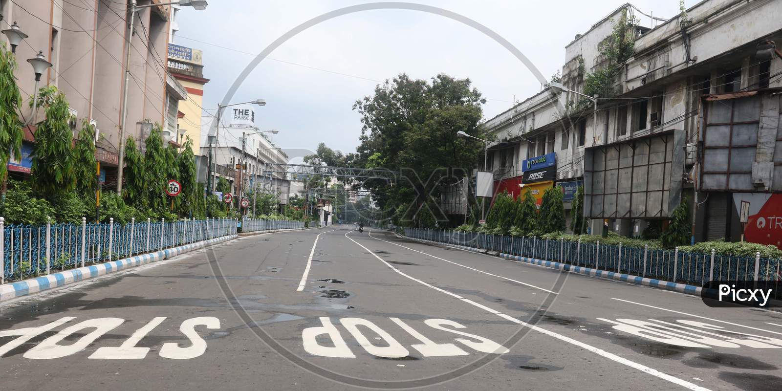 A street wears a deserted look amid the complete bi-weekly lockdown imposed by the government to curb Coronavirus spread in Kolkata on August 8, 2020