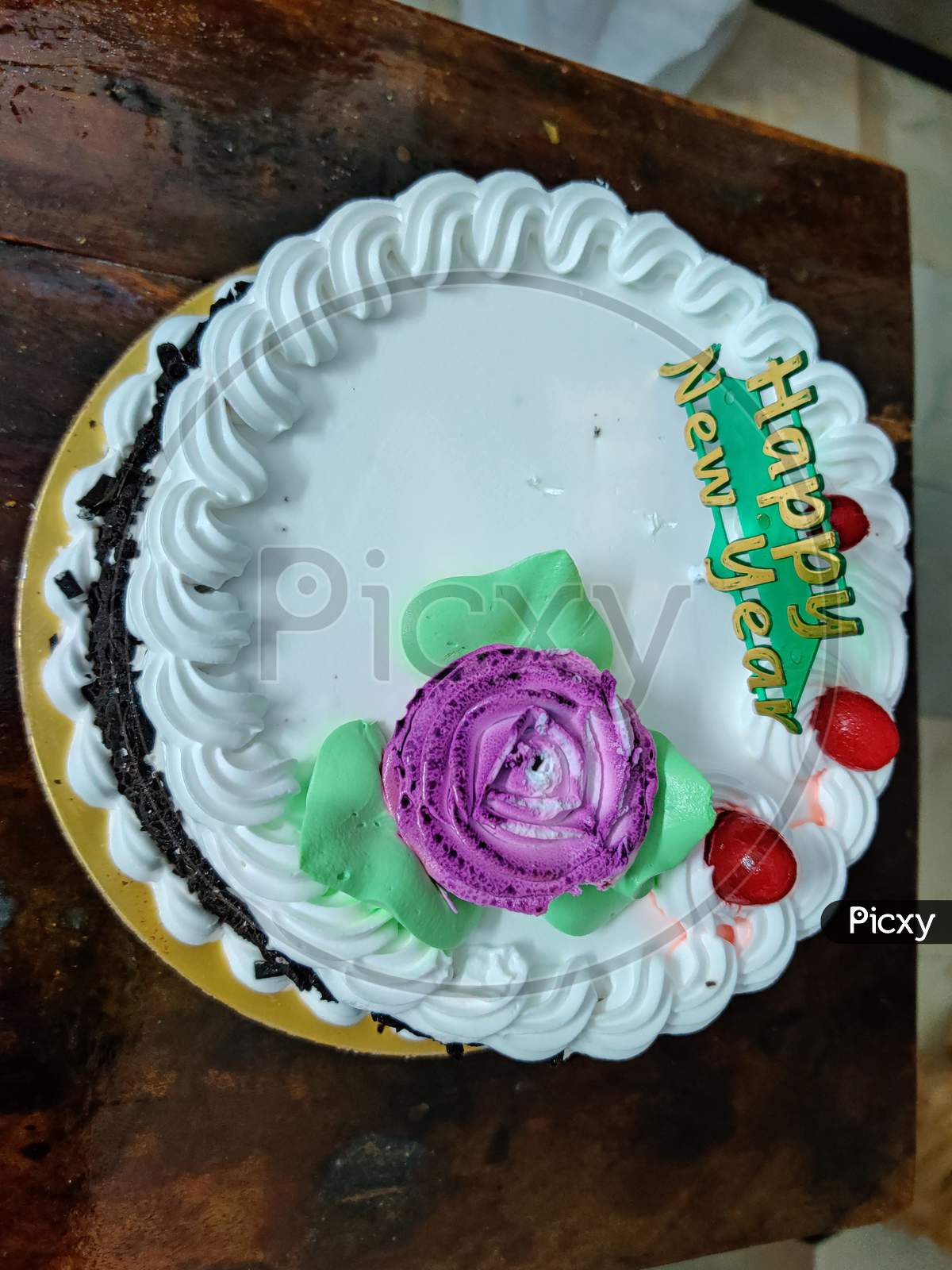 Happy New Year Cake Images With Name And Photo