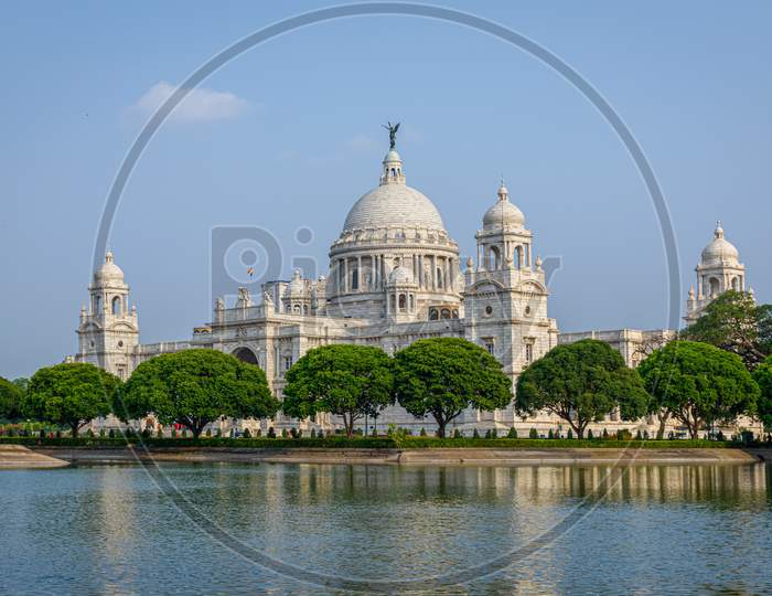 View Of Victoria Memorial Kolkata With Vibrant Moody Sky In The Background. Victoria Memorial Is A Monument And Museum Built In The Memory Of Queen Victoria In 1921 At Kolkata In India