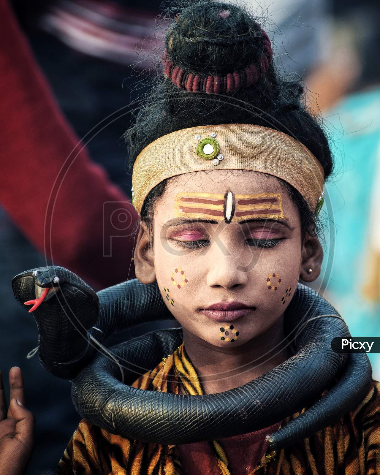 Child in make up of lord Shiva