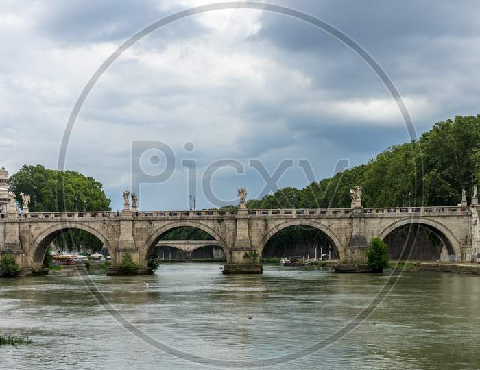 Rome, Italy - 23 June 2018: Ponte Sant'Angelo, Once The Aelian Bridge Or Pons Aelius On The Tiber River
