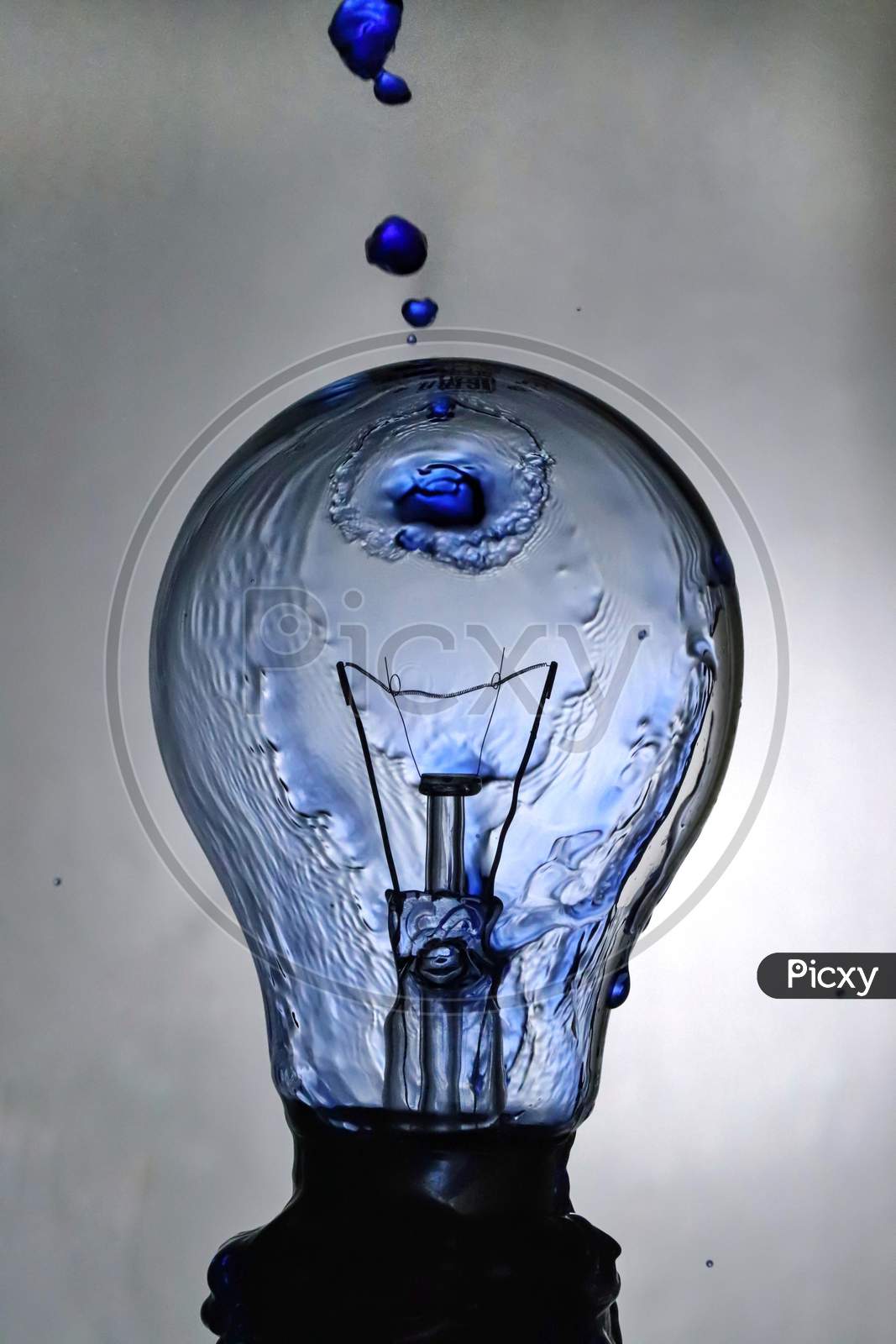 Water on a light bulb