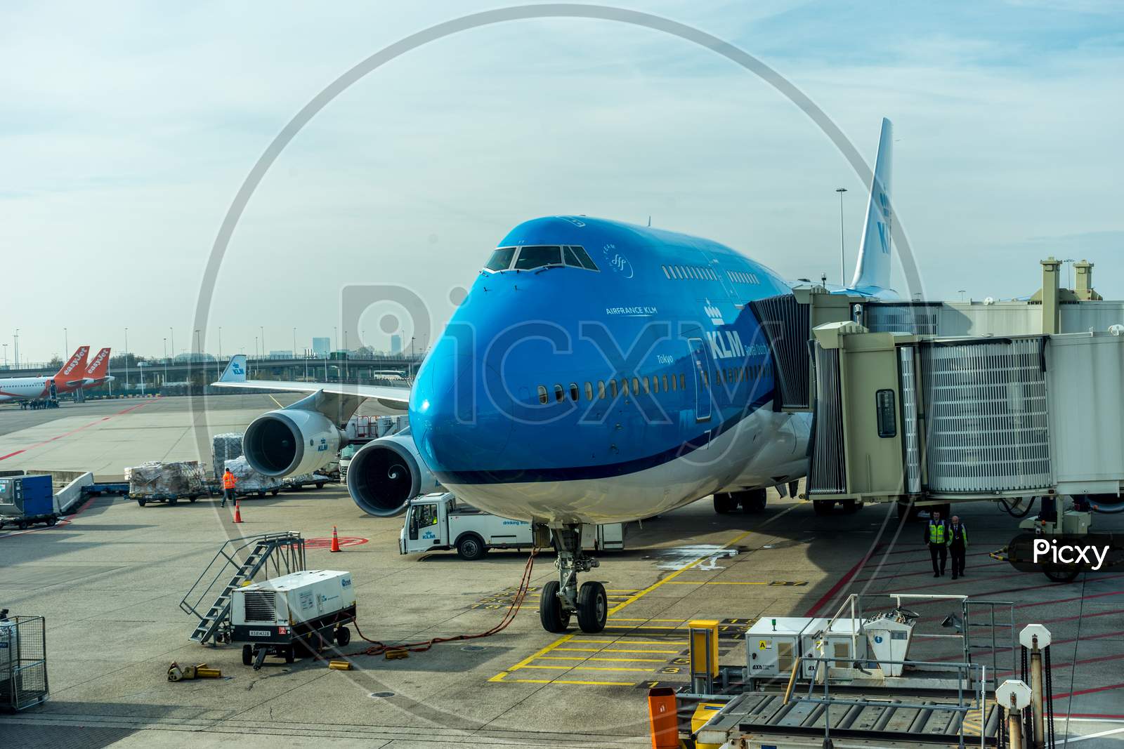 Schiphol, Amsterdam, Netherlands - 4 November 2018 : Klm A380 Planes Waiting At The Airport Dock With Ing Bank Sponsor Advertisements