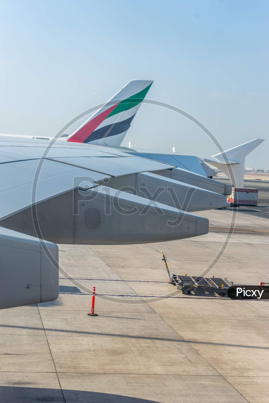 Dubai, Emirates - 18 November 2018: Wings Of Emirates Aeroplane At Dubai