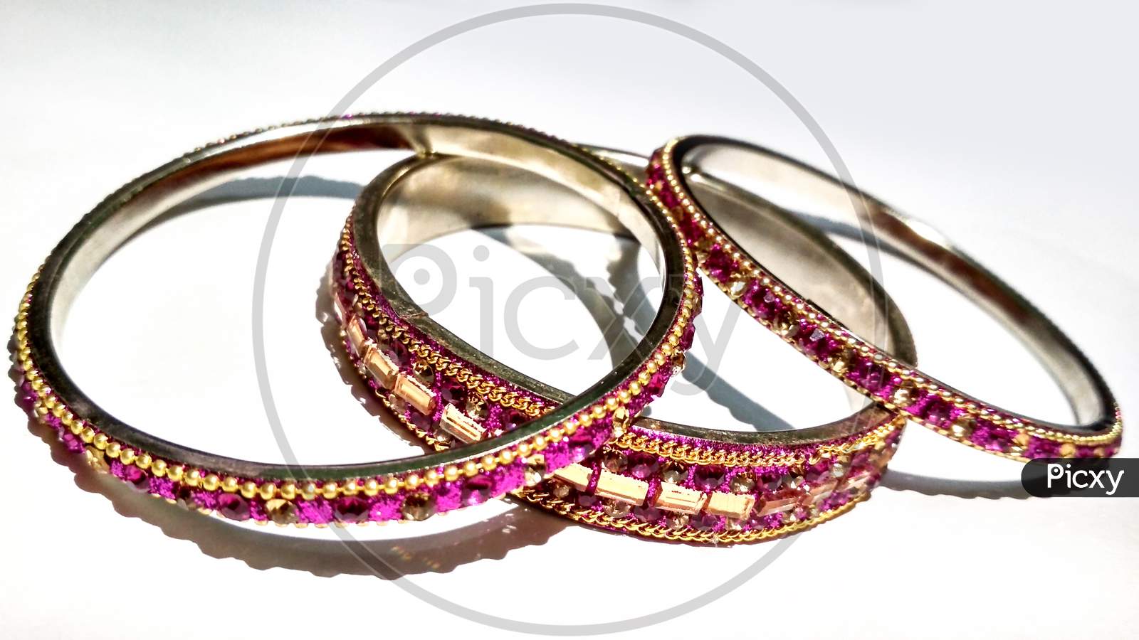 Traditional Indian Colored Wedding Bangles