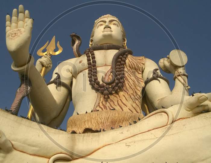 Statue of Lord Shiva