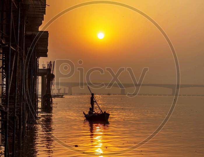 Sunrise at the Ganga