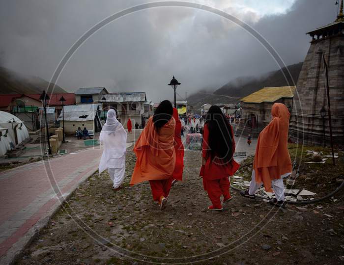 Devotee Visiting Kedarnath
