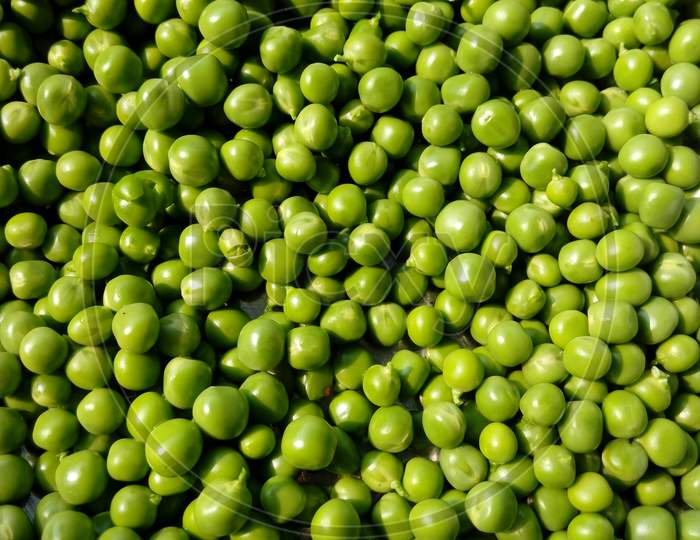 Green Pee seeds, Pure vegetable, macro