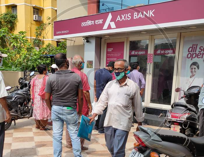 Axis Bank branch at Garia in Covid19 period