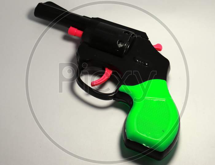kids pistol for playing