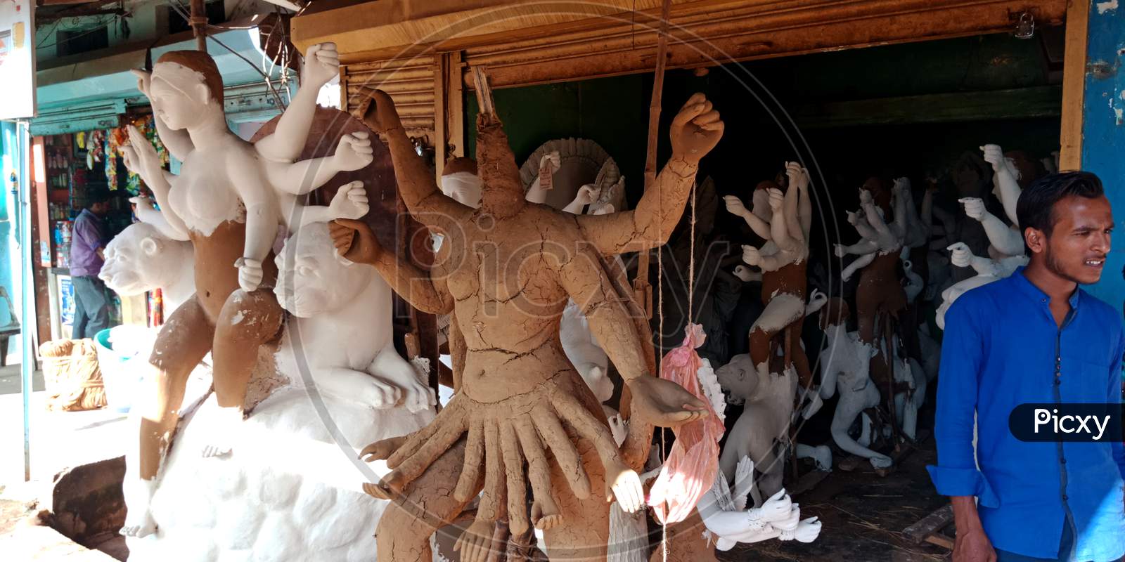 Indian Statue Art Workshop.